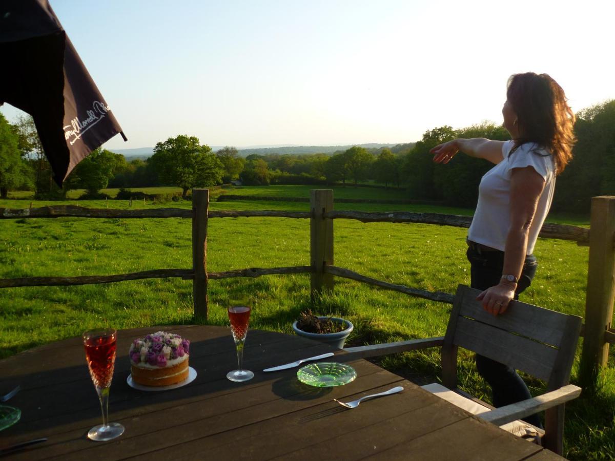 Moaps Farm B&B Support Small Business, Welcome, Check In From 5 Pm Danehill Bagian luar foto