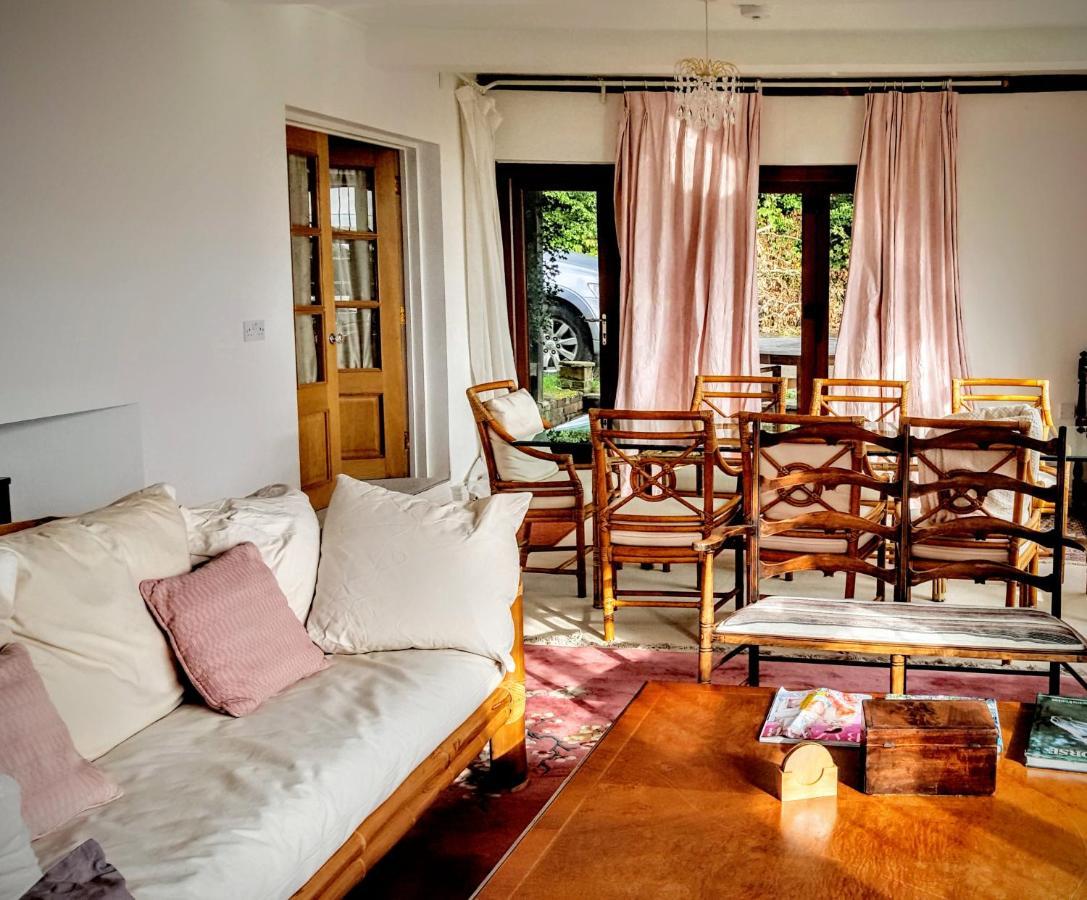 Moaps Farm B&B Support Small Business, Welcome, Check In From 5 Pm Danehill Bagian luar foto