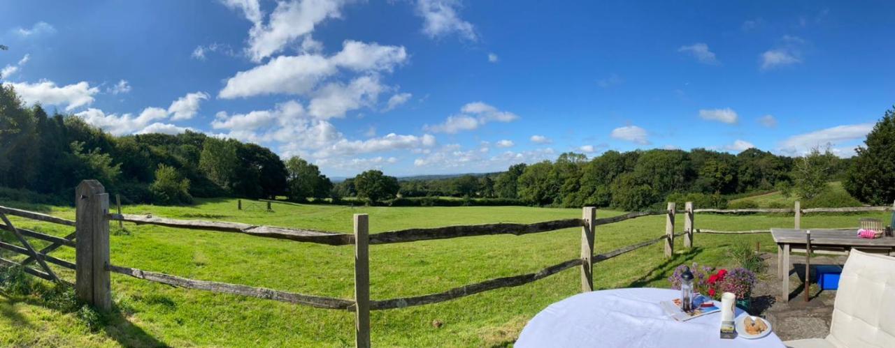 Moaps Farm B&B Support Small Business, Welcome, Check In From 5 Pm Danehill Bagian luar foto