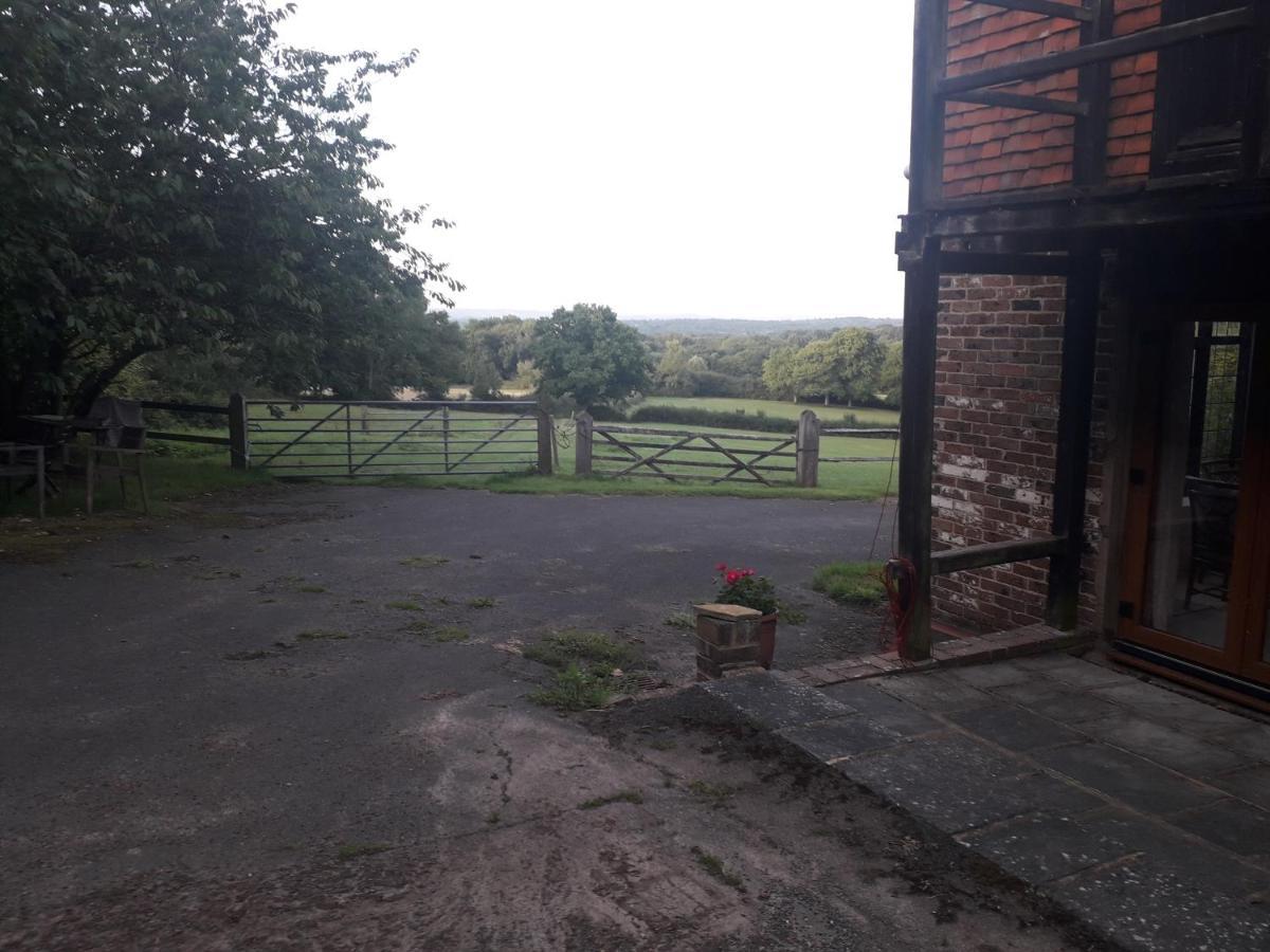 Moaps Farm B&B Support Small Business, Welcome, Check In From 5 Pm Danehill Bagian luar foto